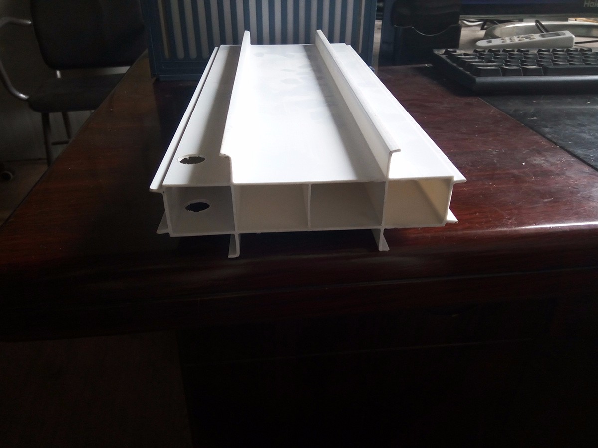 金昌立面拉缝板 (1)150MM宽拉缝板